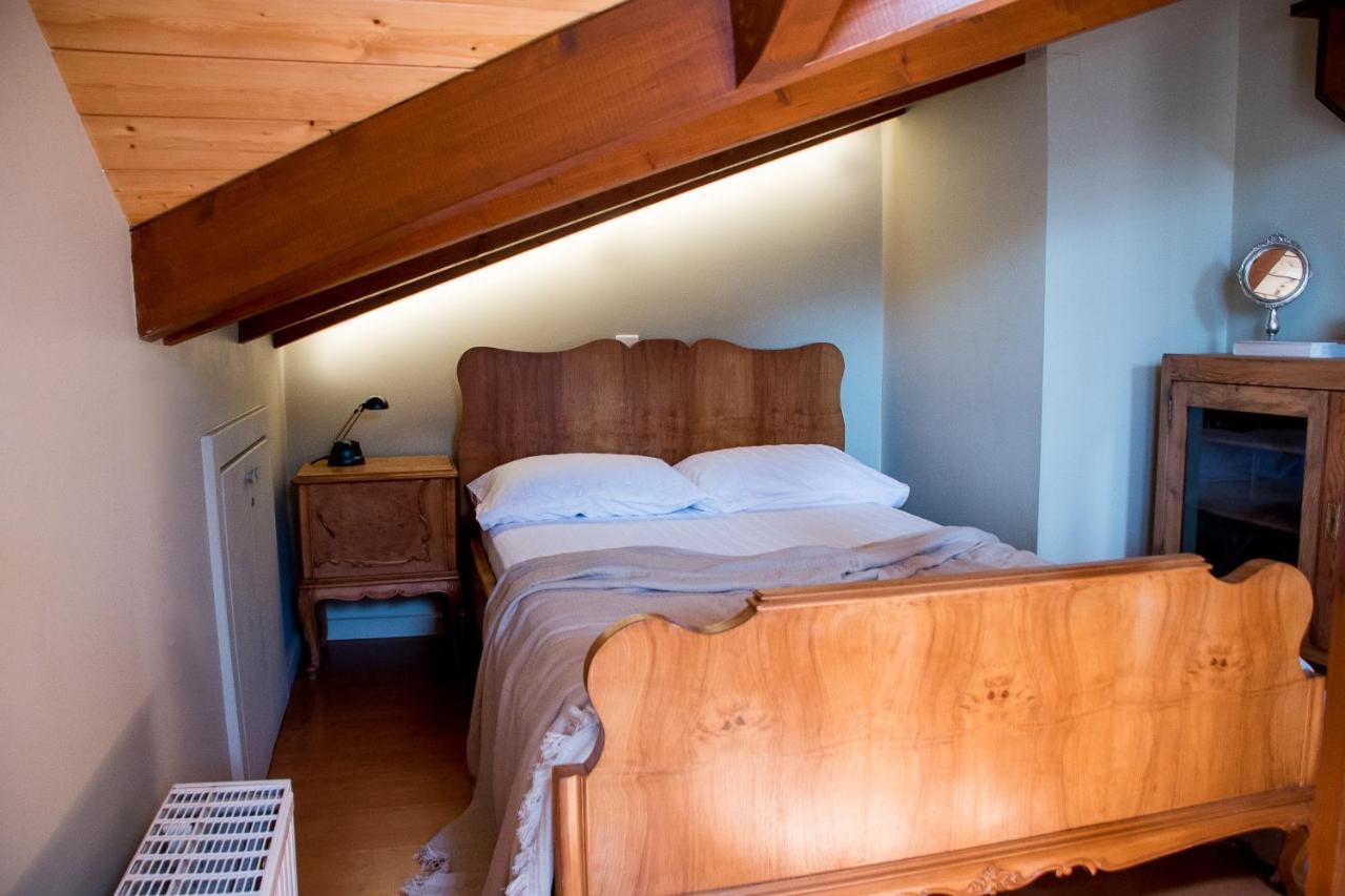 Country Style Attic In The Heart Of Preveza Apartment Exterior foto